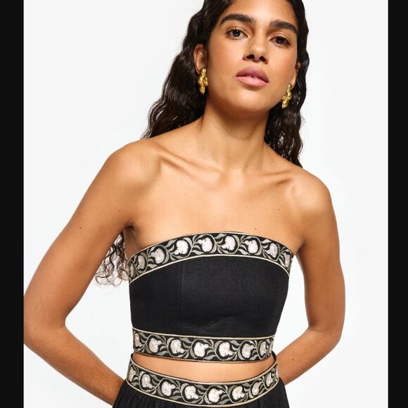 Rosewater House Carnation Embroidered Crop Top - Black & White - NWT - Picture 1 of 8